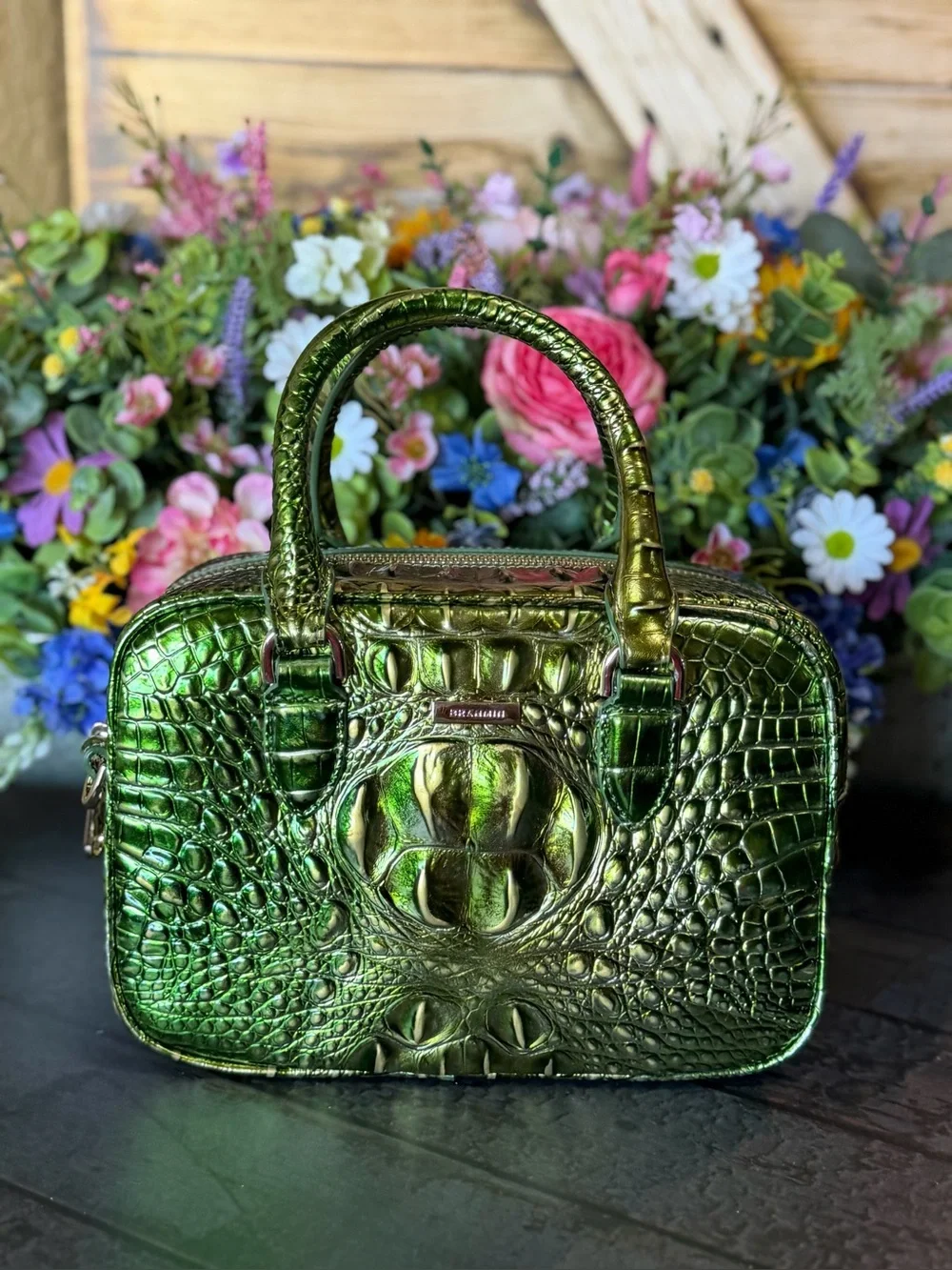 Firm ~~ 2x eyes Brahmin Mara Cacti Green Metallic Beauty NWT